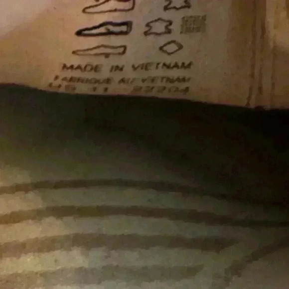 Men’s TAOS leather slip ons size 11 - Picture 6 of 7